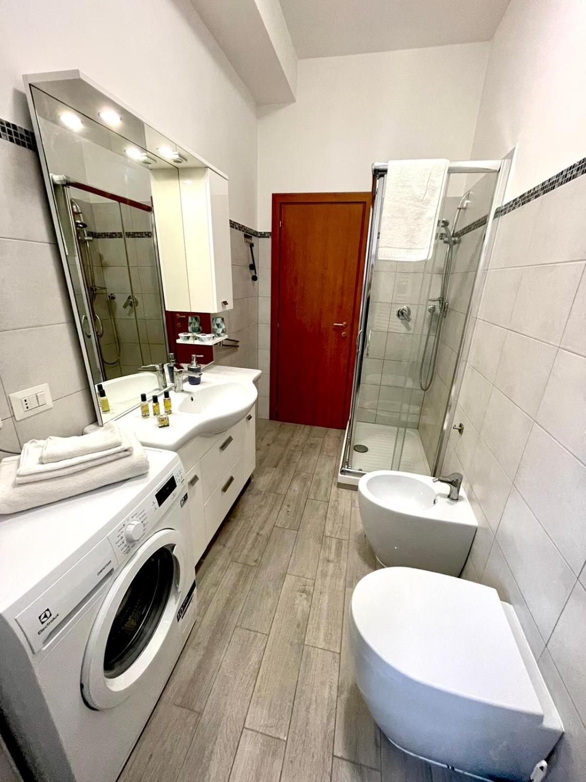 Lucens Domus Appartamento Roma Quartiere Trieste - Vicino Metro B1 - 外观 照片