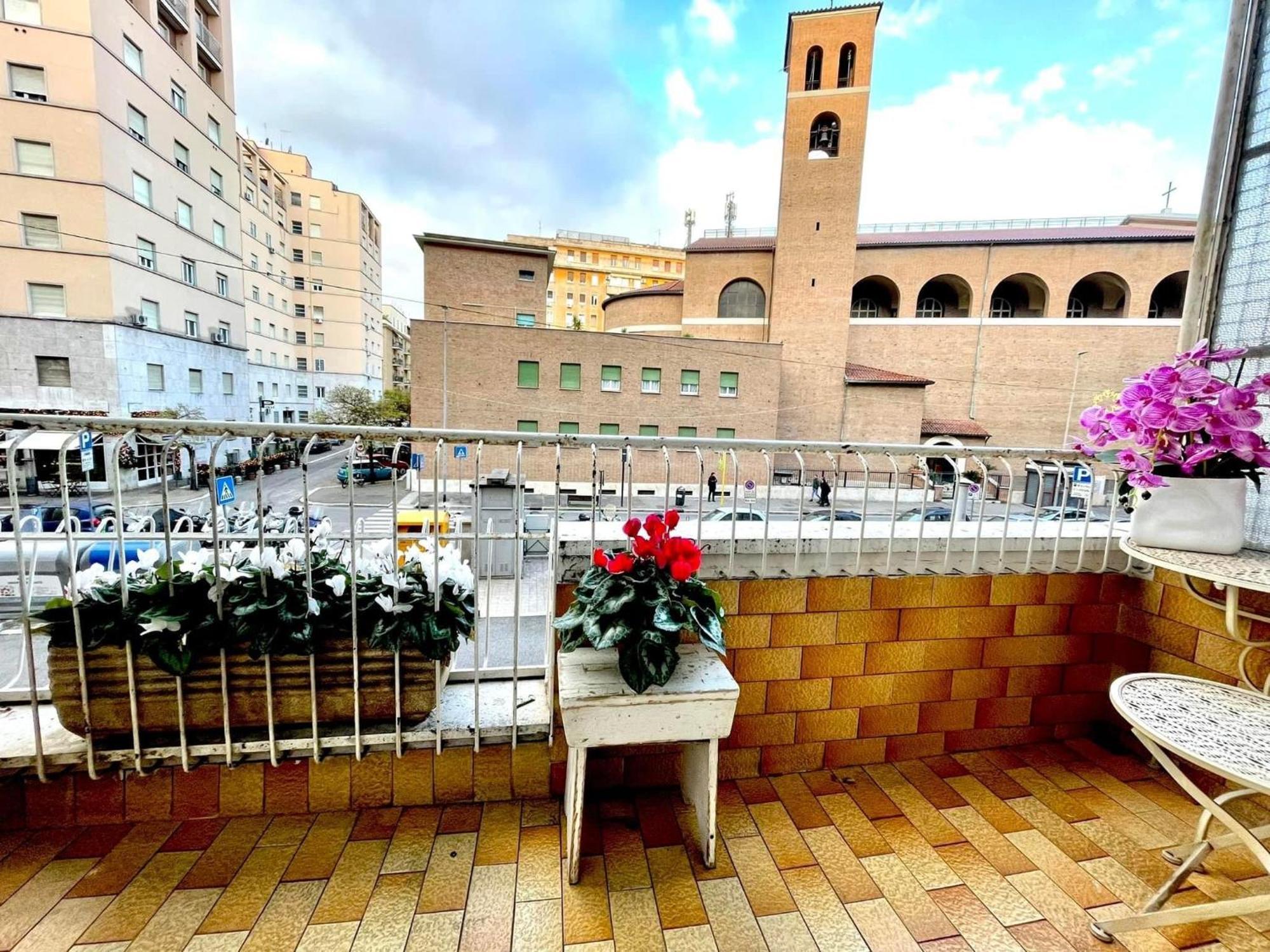 Lucens Domus Appartamento Roma Quartiere Trieste - Vicino Metro B1 - 外观 照片